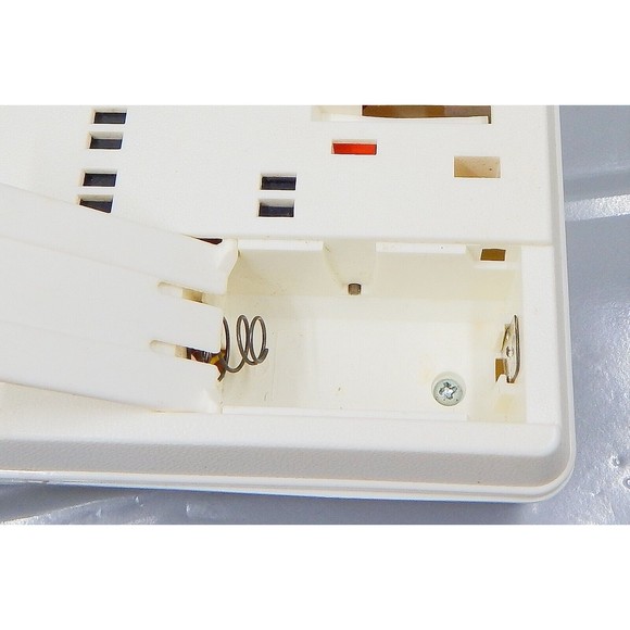 Galoob MVP Football Hand-Held Electric Game 1978 W/Box Not Working For Parts - Picture 8 of 12